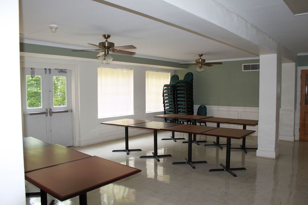 Woodridge Professional Building: 2619 W Heading Ave, West Peoria, IL 61604